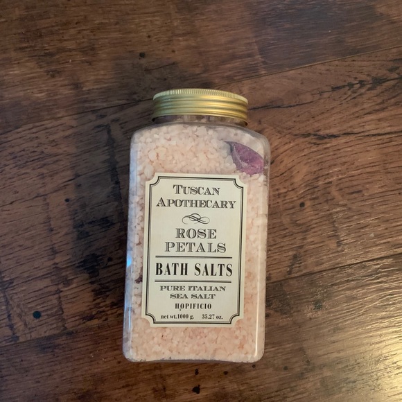 Rose Petal Bath Salts - Picture 1 of 2